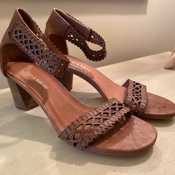 Tan Leather Sandals - Picture 2 of 7